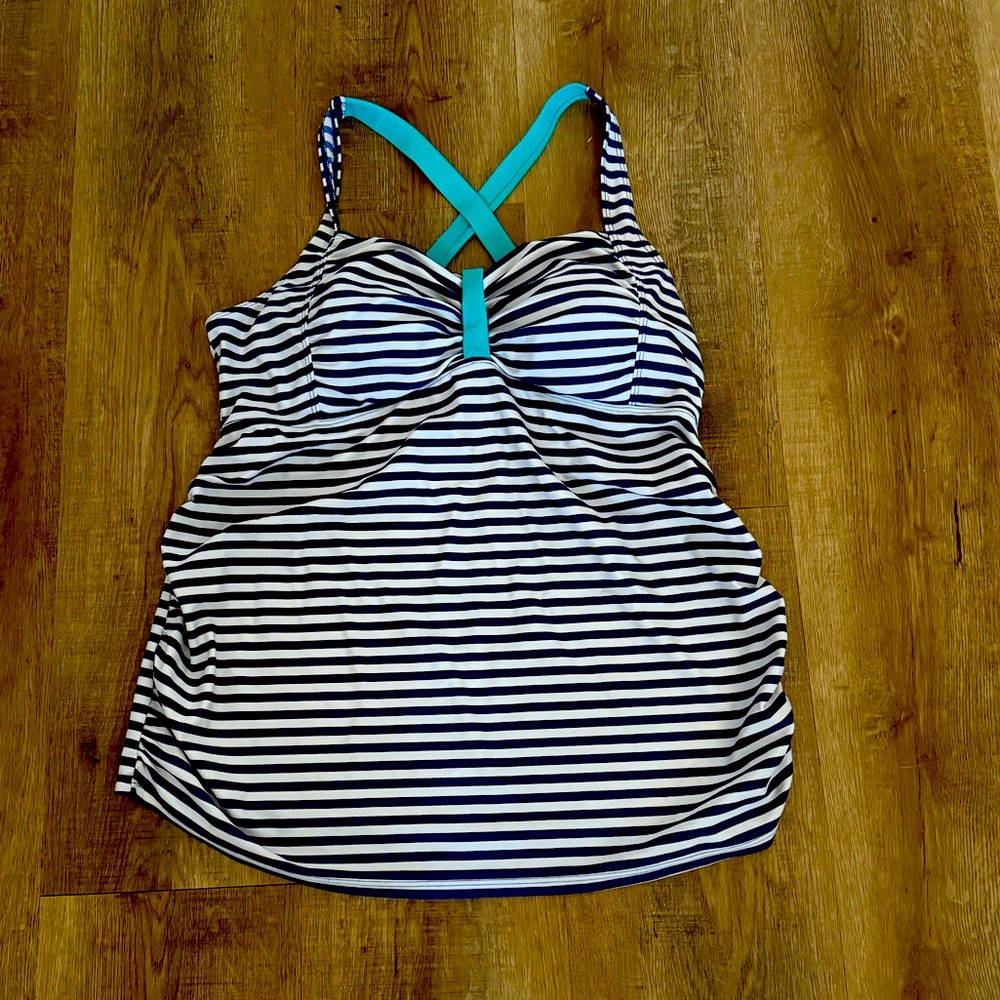 Beach Bump Maternity Tankini  Top Size Large